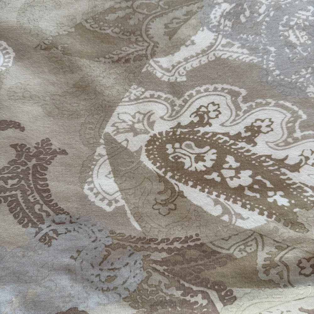 Pottery Barn Willow Paisley Pillow Cover 24” x 24” Neutral Cotton Linen